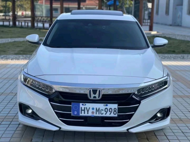 珠海22年本田雅阁9