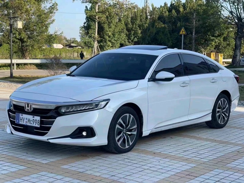 珠海22年本田雅阁4