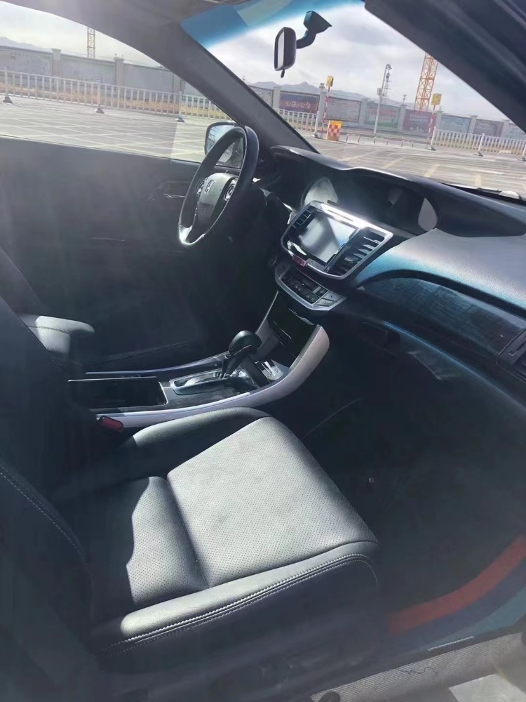 石家庄14年本田雅阁2