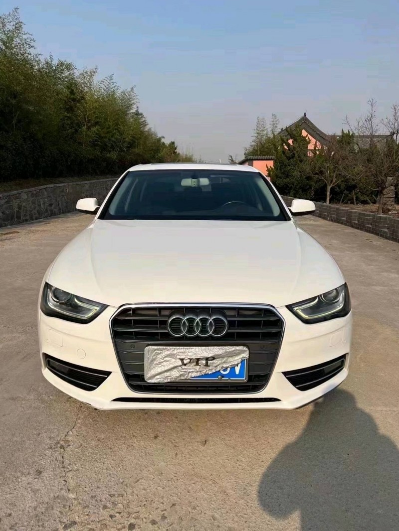 青岛15年奥迪A4L1