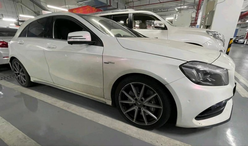 广州18年奔驰AMG5