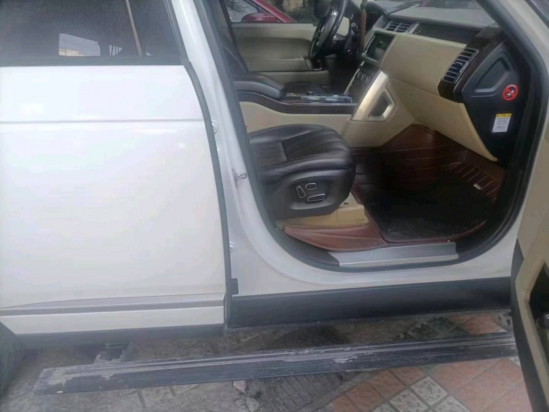 广州15年路虎揽胜行政3