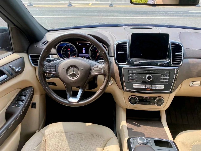 广州18年奔驰GLE4