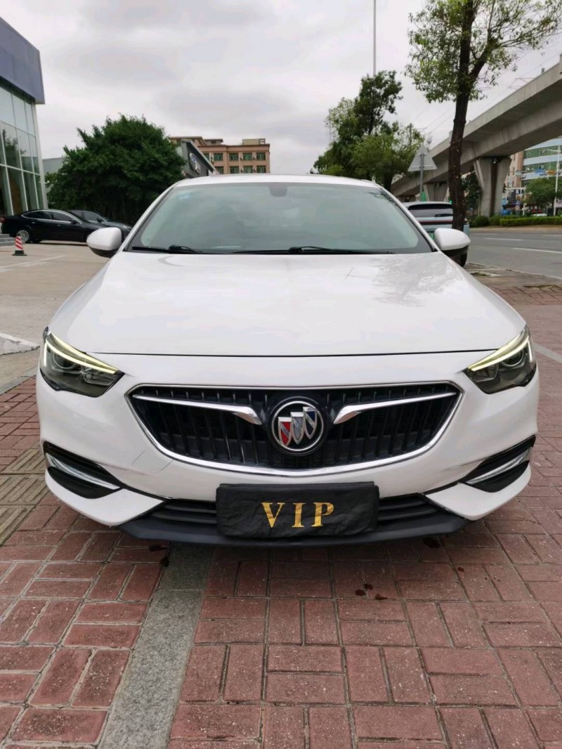 东莞18年别克君威1