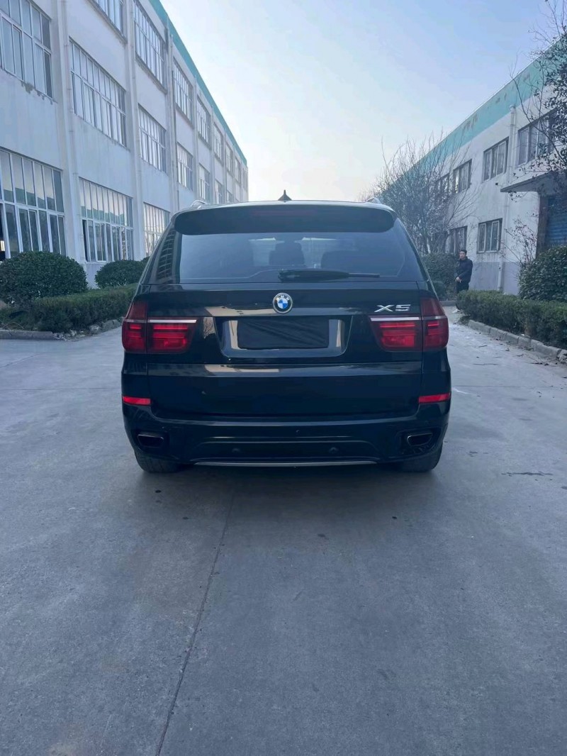 徐州11年宝马X59