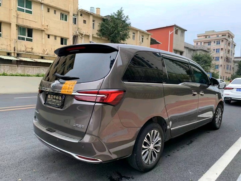 广州21年别克GL84