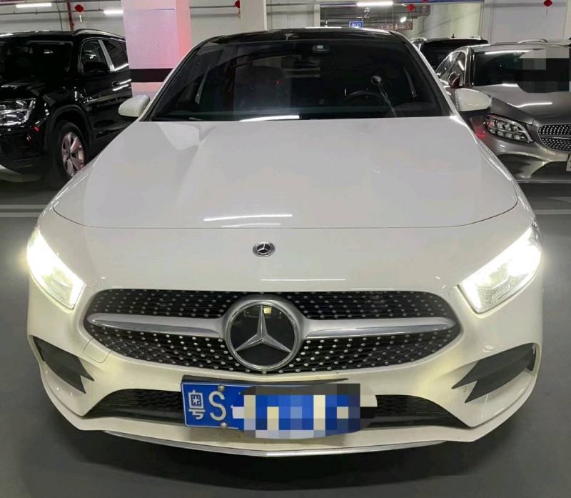 广州21年奔驰A8
