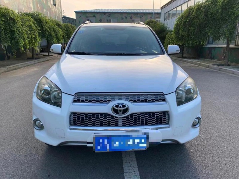 沈阳12年丰田RAV41
