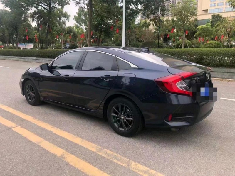 珠海19年本田思域4