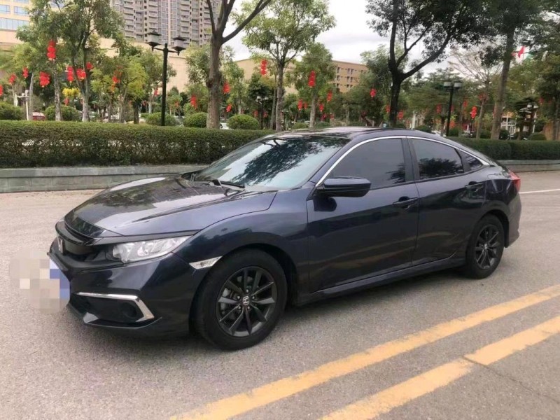 珠海19年本田思域1