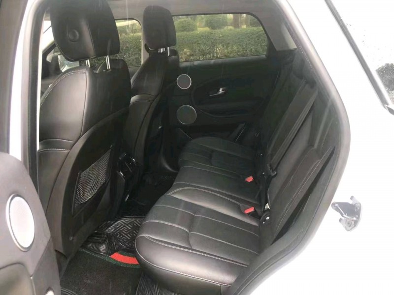 珠海17年路虎极光7