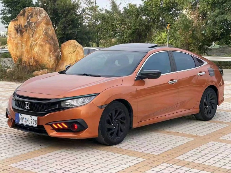 珠海16年本田思域4