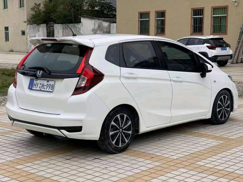 珠海20年本田飞度5