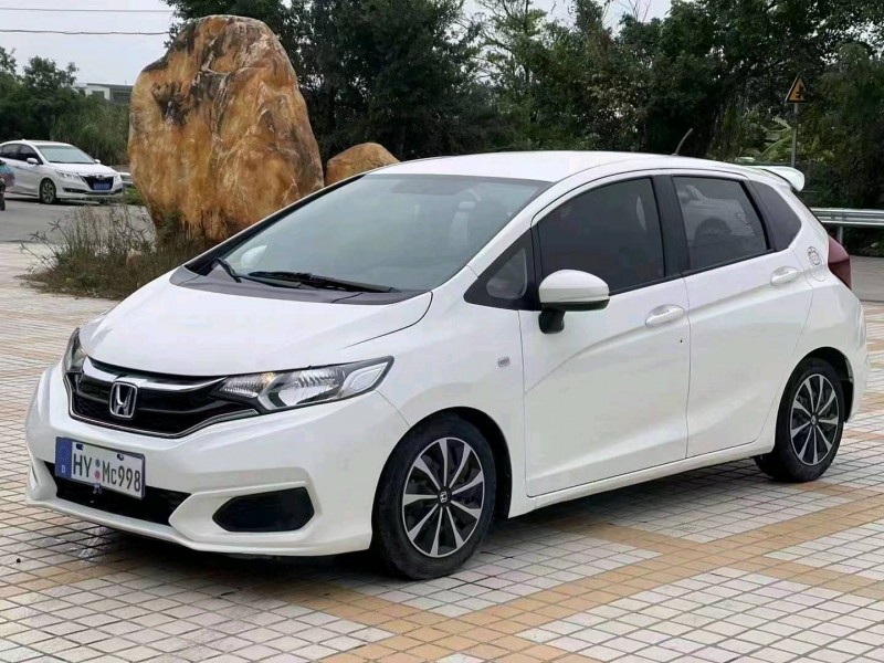 珠海20年本田飞度9