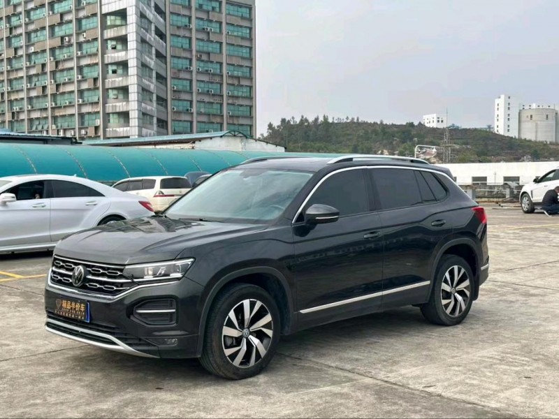 东莞20年大众探岳3