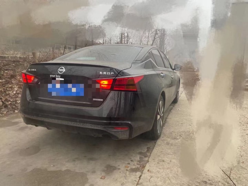 东营21年日产天籁2