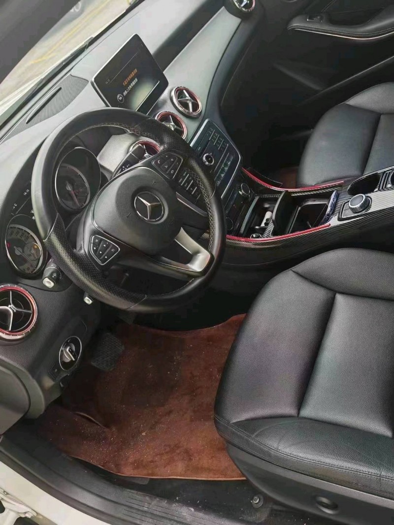 珠海16年奔驰CLA3