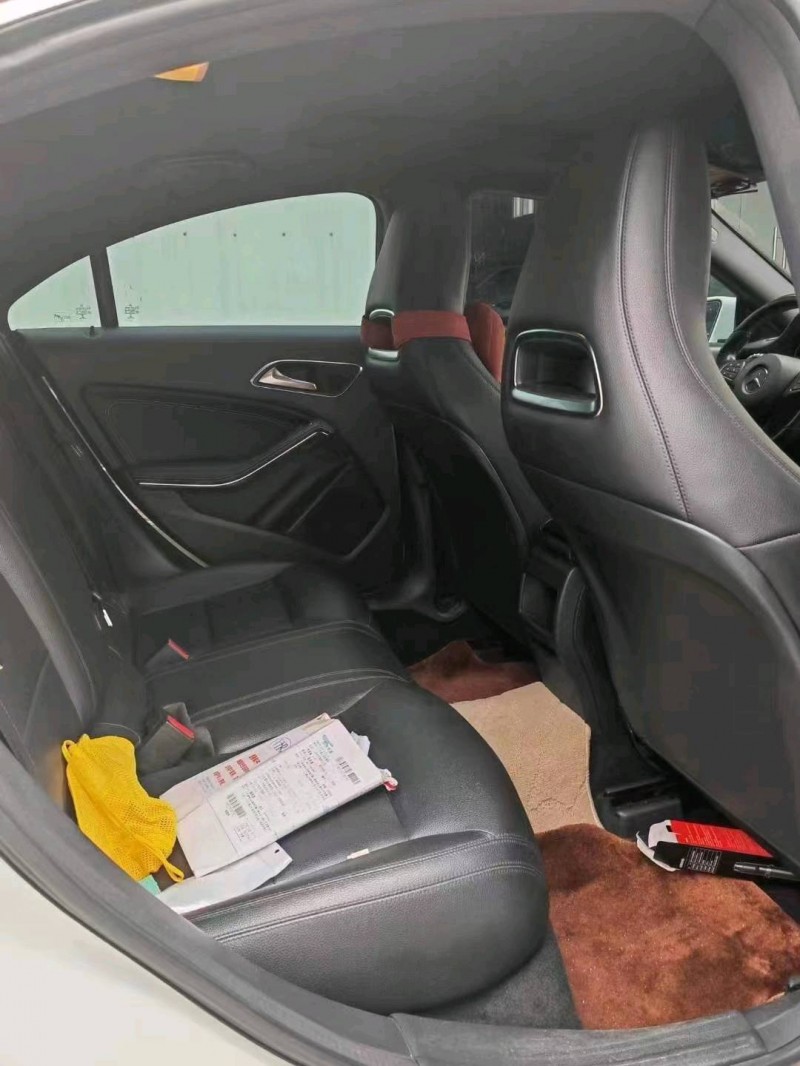 珠海16年奔驰CLA2