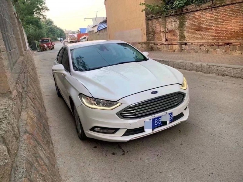 青岛17年福特蒙迪欧3