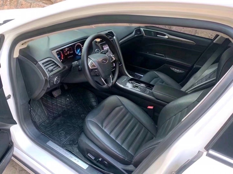 青岛17年福特蒙迪欧4