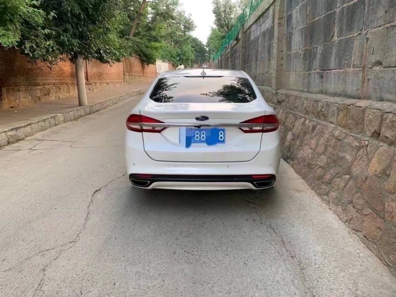 青岛17年福特蒙迪欧6