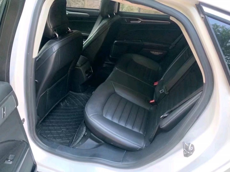 青岛17年福特蒙迪欧9