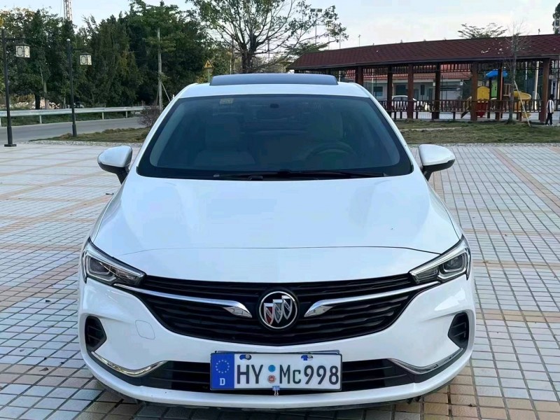 珠海21年别克威朗8