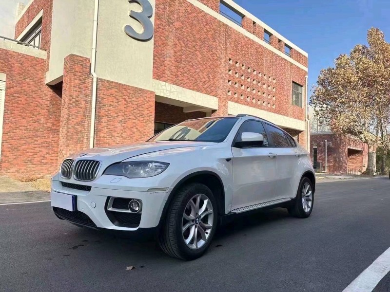东营14年宝马X68