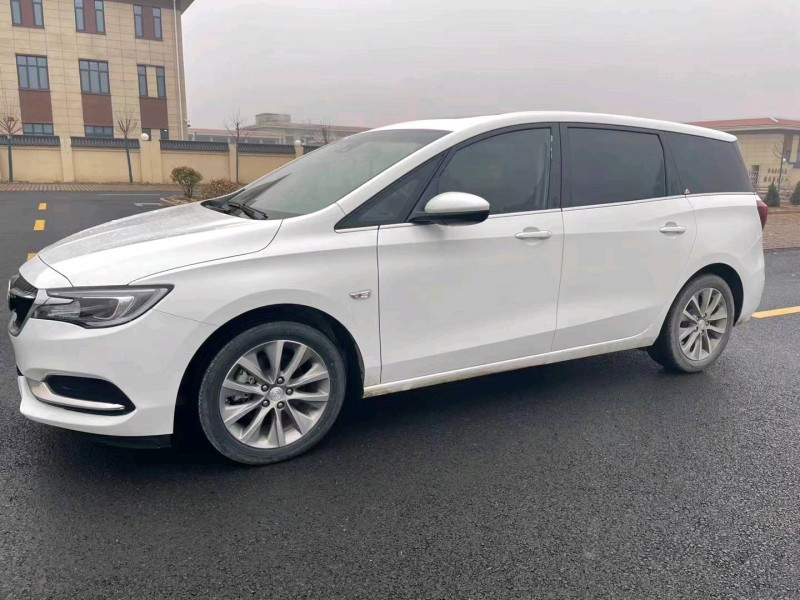 邢台19年别克GL64