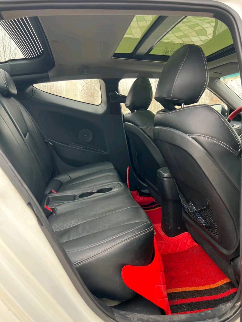 北京13年现代飞思5