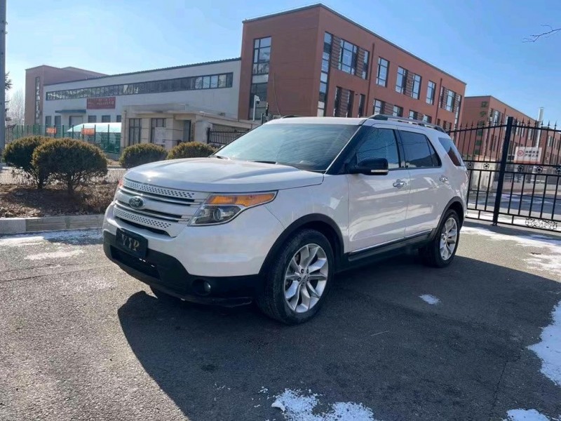 沈阳14年福特探险者2