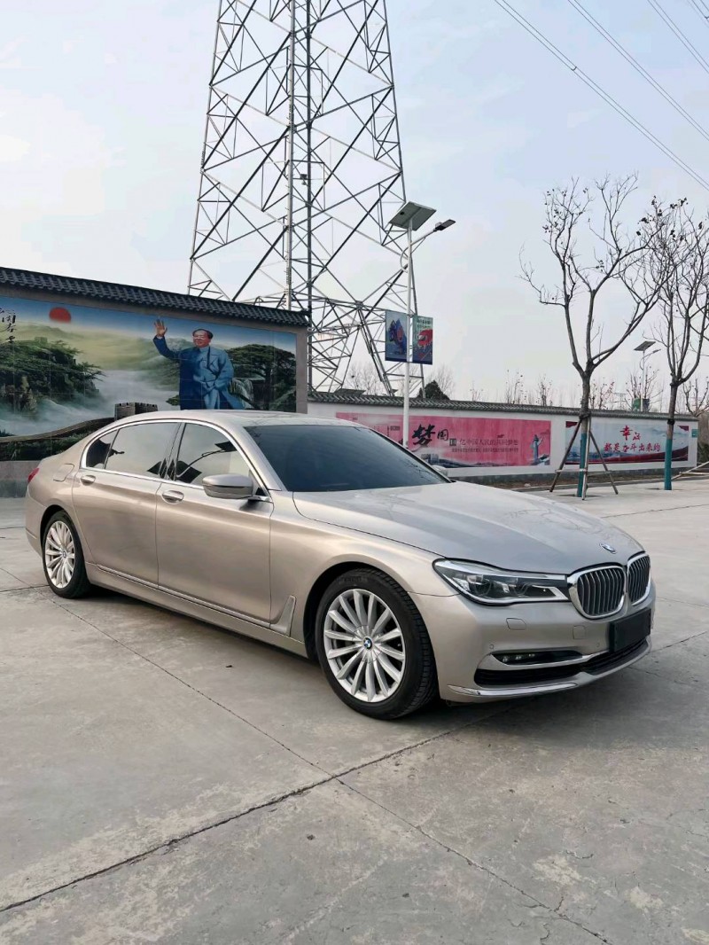 济宁17年宝马7系6