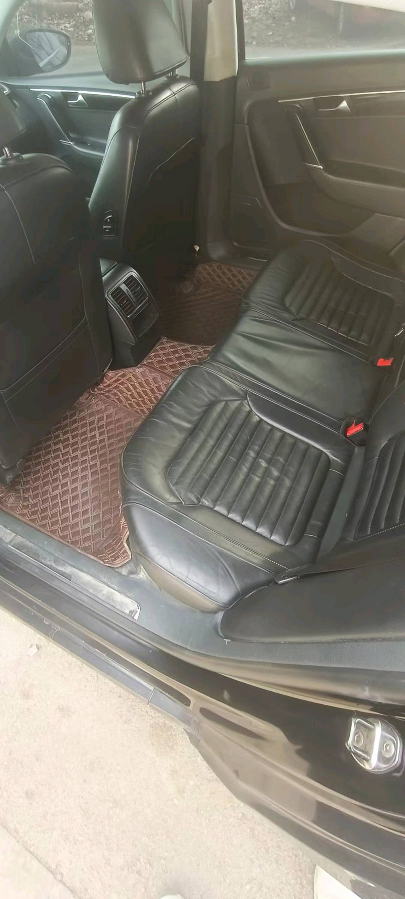 邯郸14年大众迈腾2