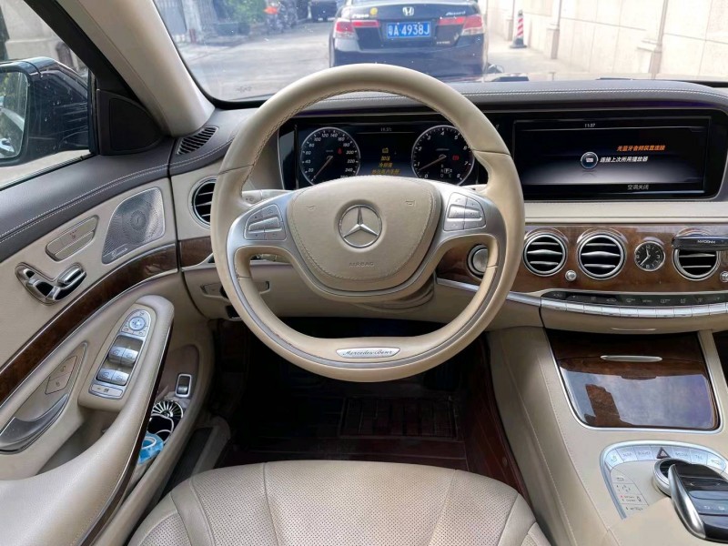 广州15年奔驰S7
