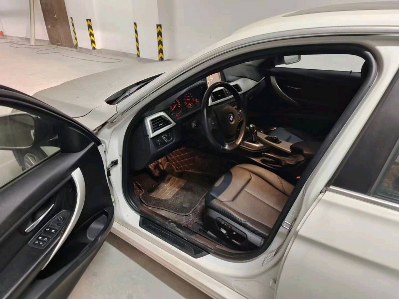 邯郸14年宝马3系5