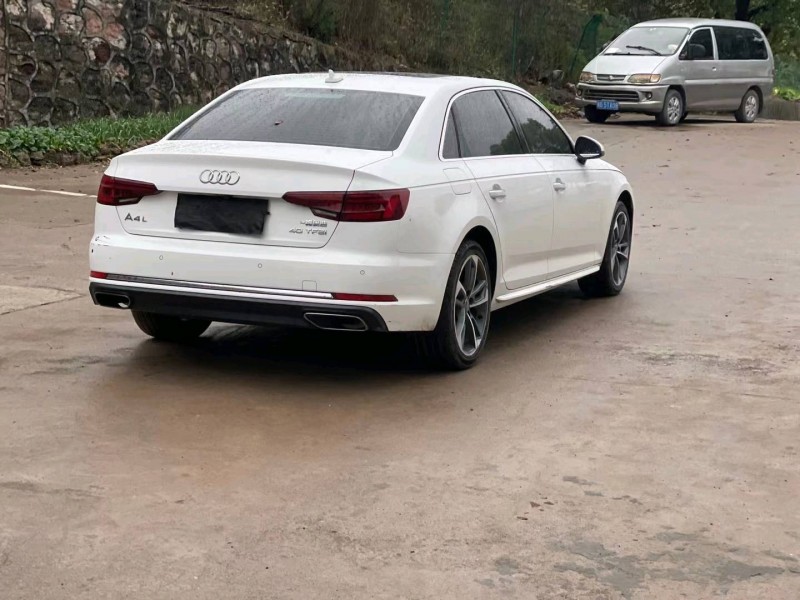 嘉兴19年奥迪A4L5