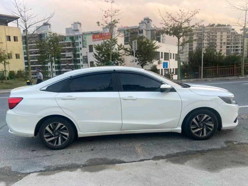 广州19年本田凌派6