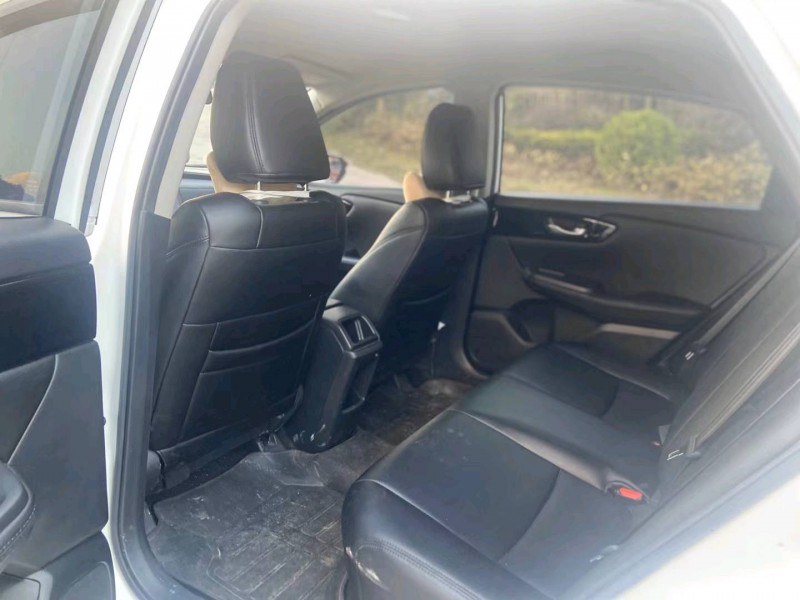 广州19年本田凌派8