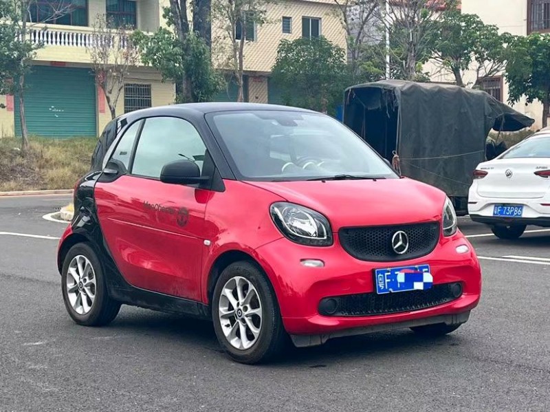 东莞17年奔驰smart2
