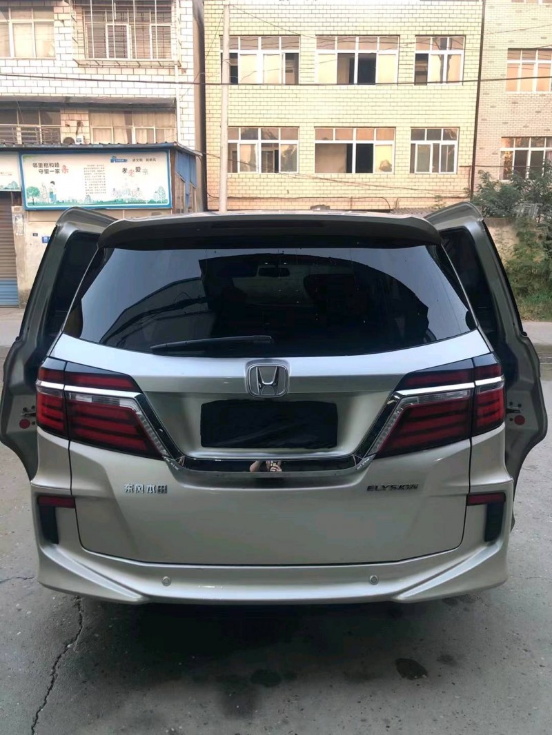 北京19年本田艾力绅1