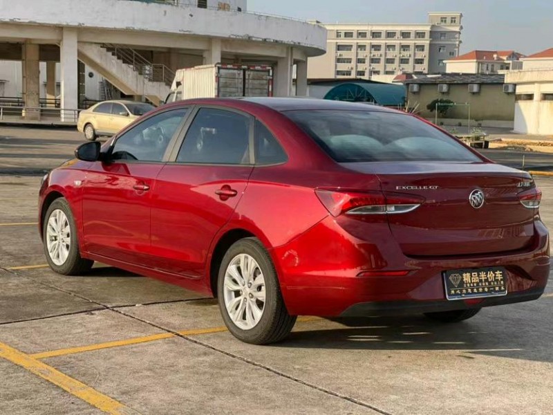 东莞21年别克英朗8