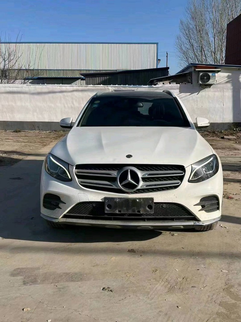 东营18年奔驰GLC1