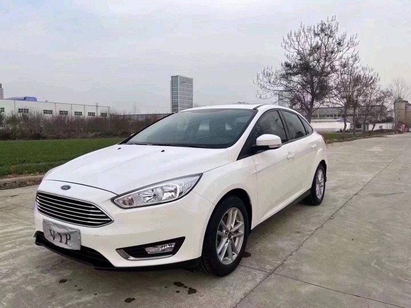 东营17年福特福克斯2