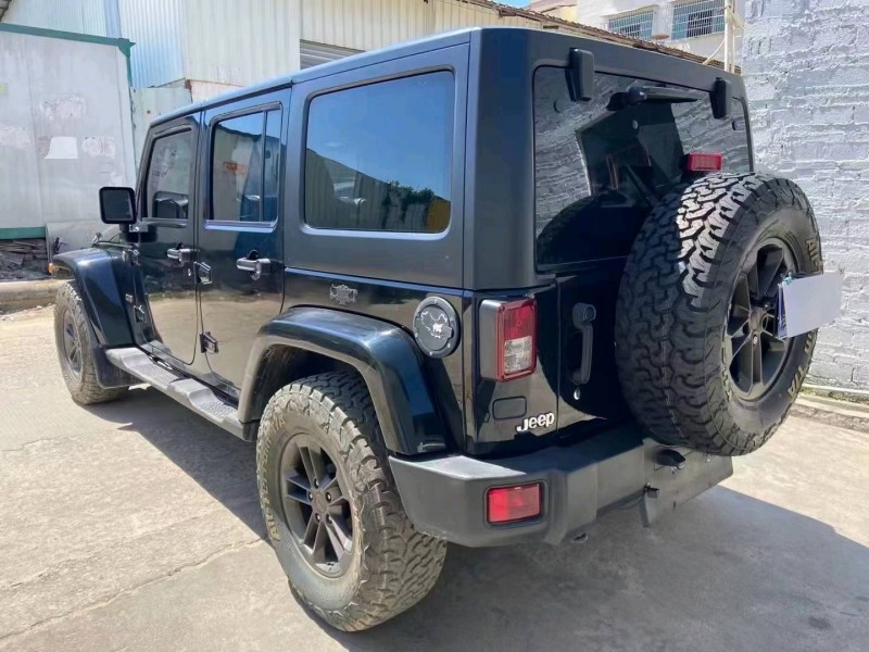 广州18年Jeep牧马人1