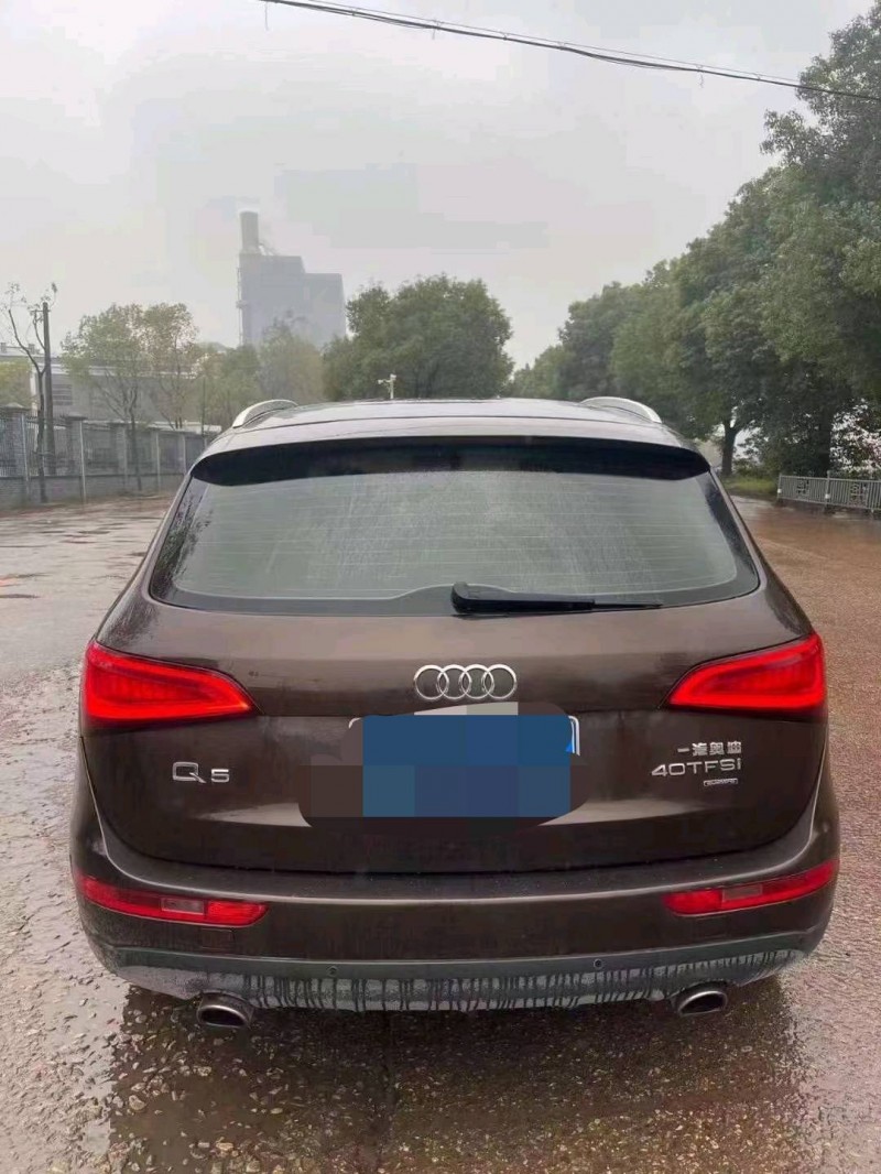 嘉兴15年奥迪Q57