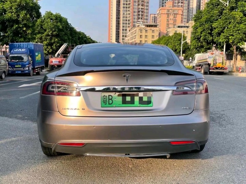 广州16年特斯拉MODEL S9