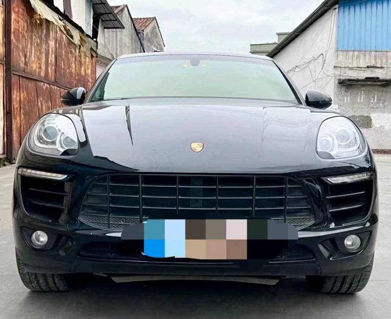 珠海15年保时捷Macan9