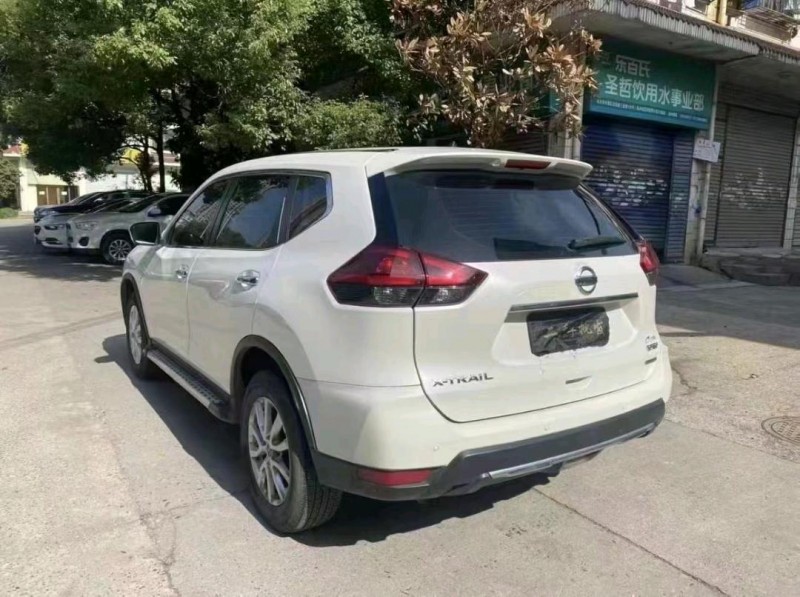 北京19年日产奇骏1