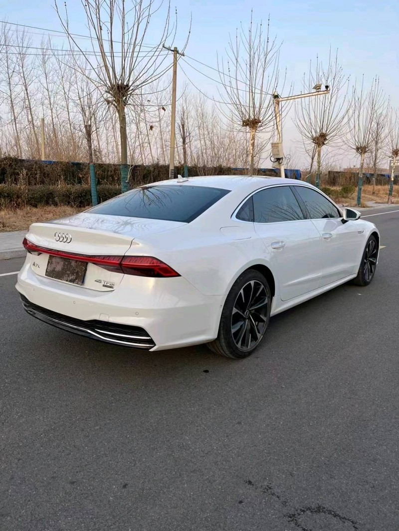 徐州22年奥迪A7L8