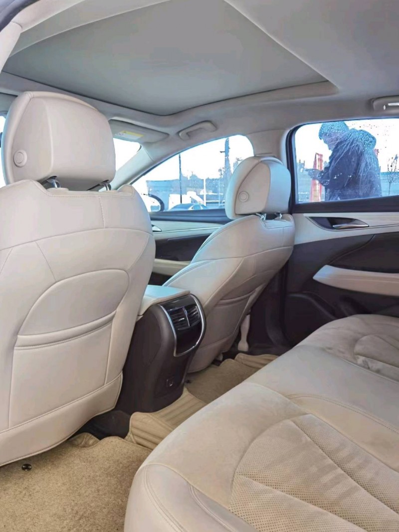 保定18年别克君越7